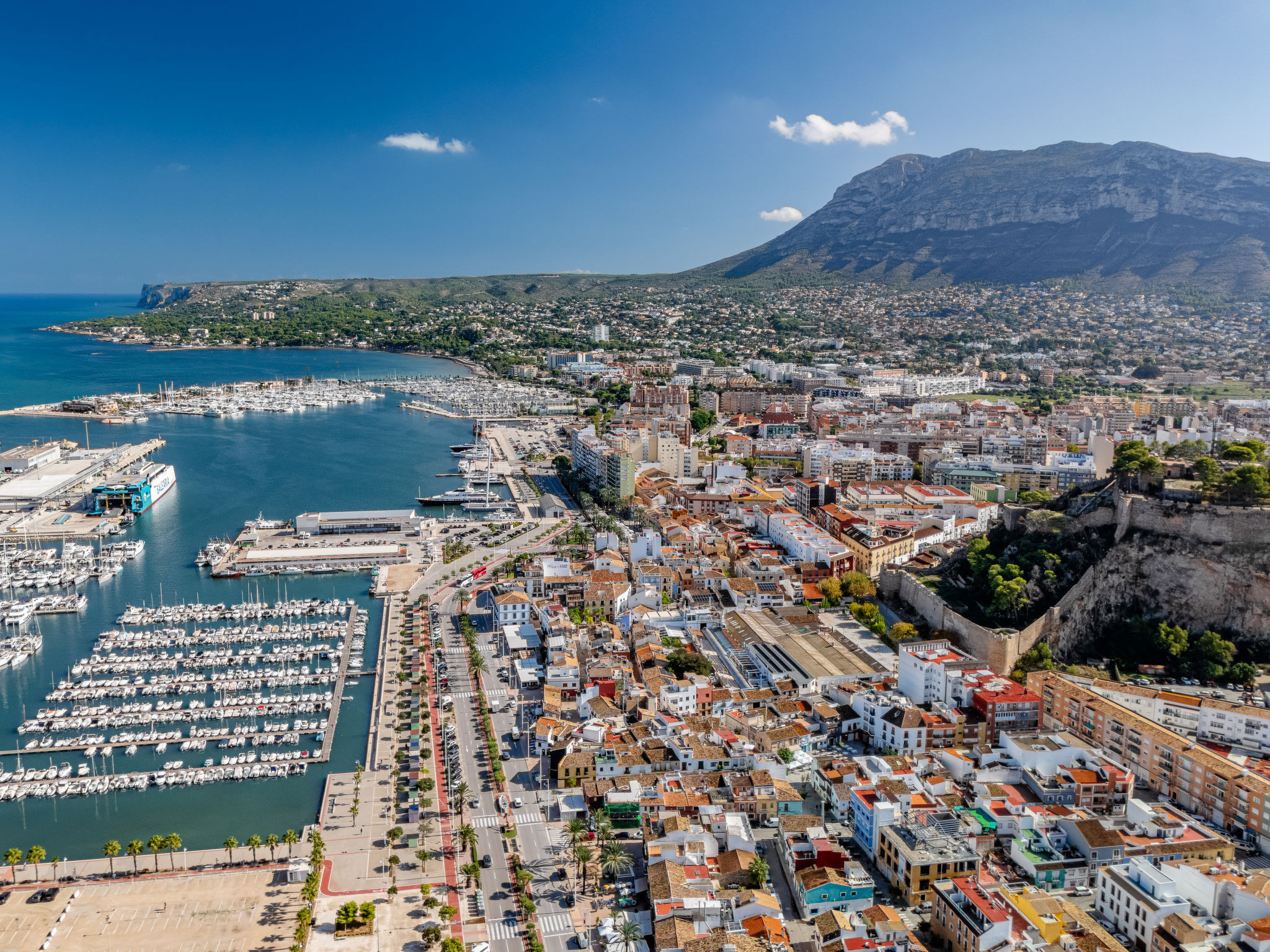 Caseta Blanqueta - Outside