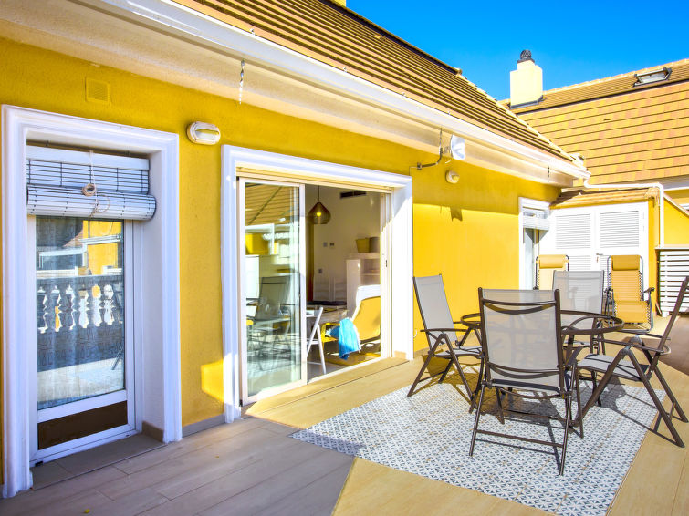 Search and Stay destination Dénia, VC - Spain from AU$ 169. Denia Plaza Bonita