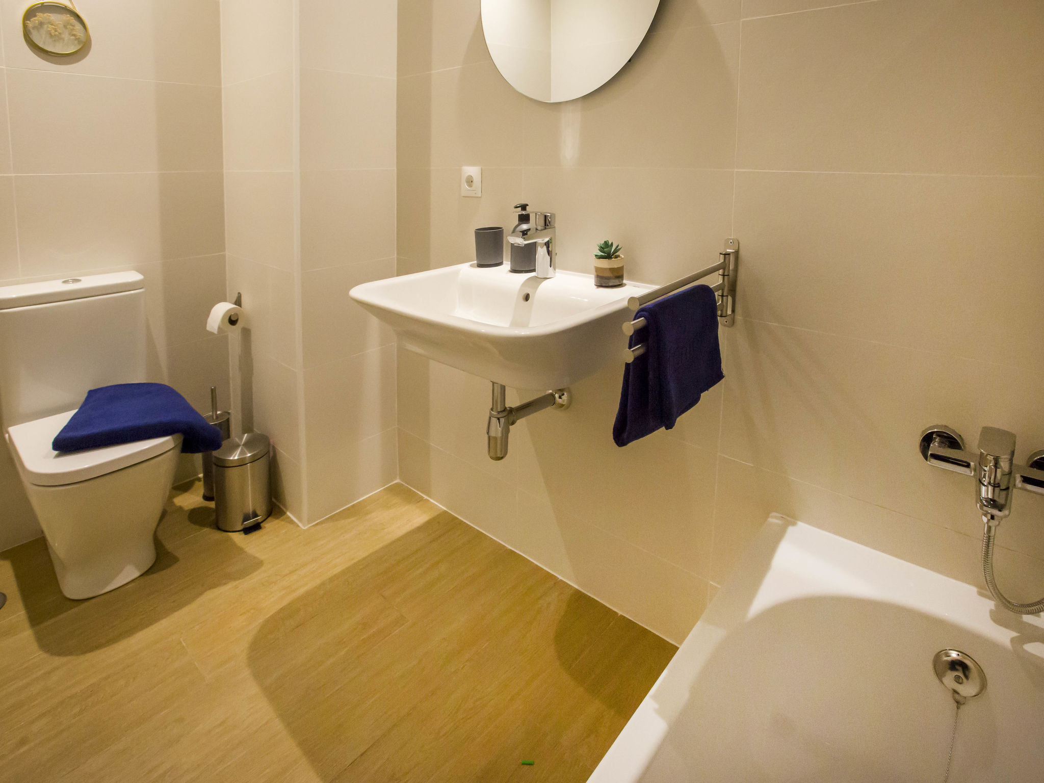 Photo of Marina Real III