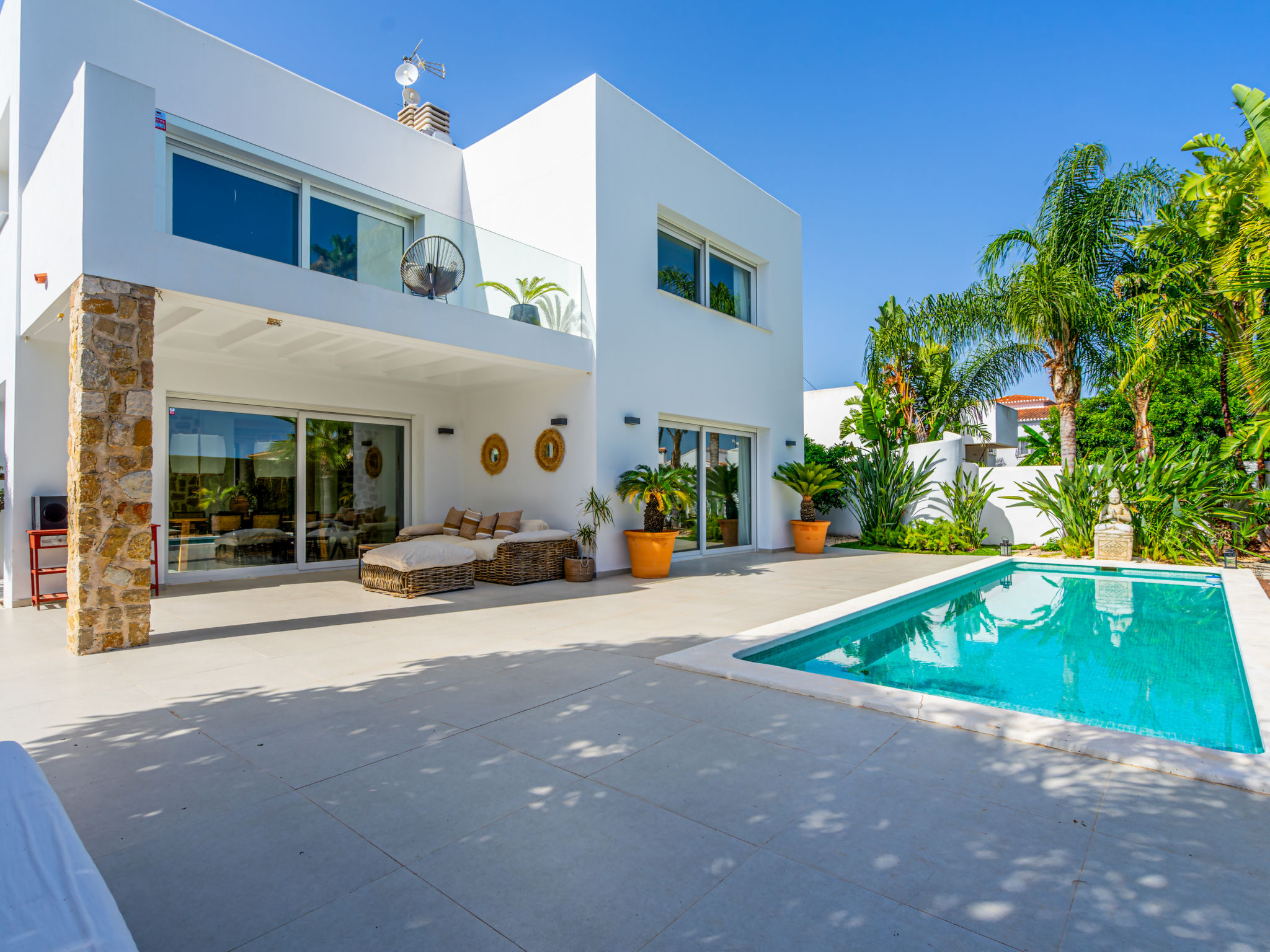 Zenith Denia - Buiten