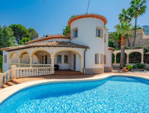 Villa Rosa: Ruime vrijstaande villa met privézwembad nabij strand Dénia - thumbnail 5