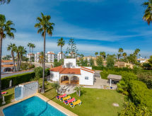 Villa Mi Sueno: Vrijstaande villa met privézwembad op 350 meter van het strand - thumbnail 2