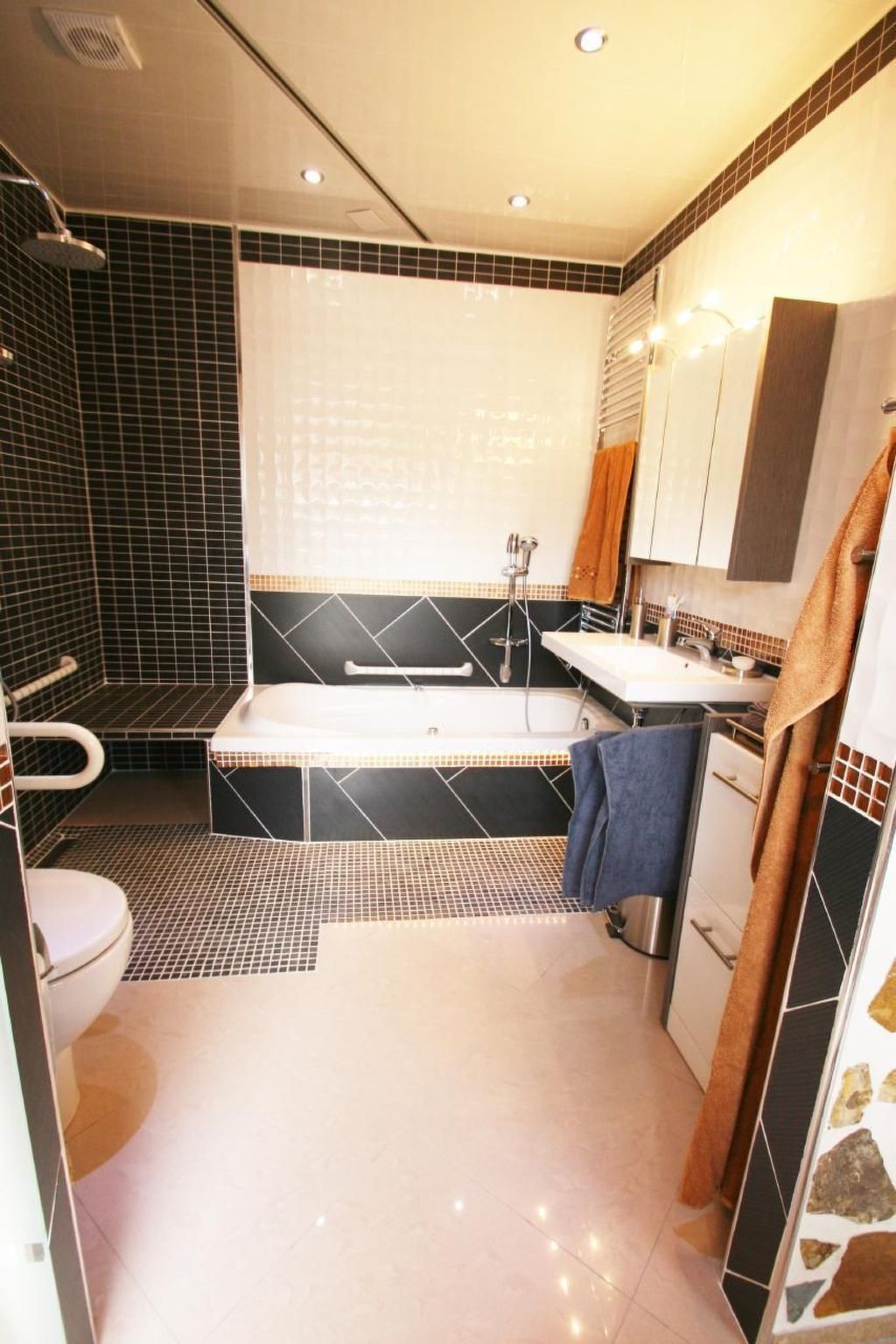 Villa Casper-Image-tags.info