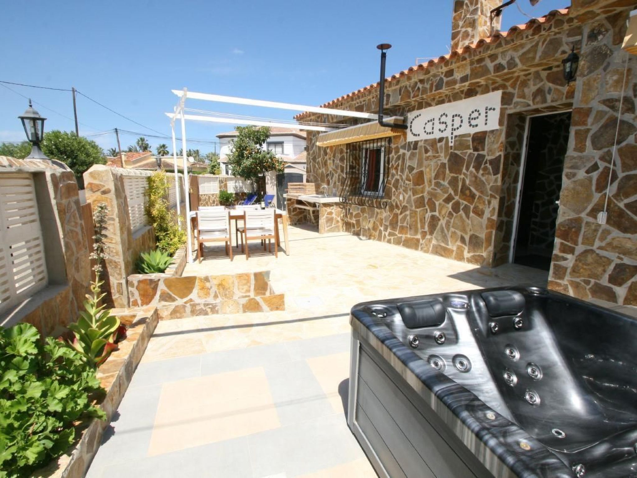 Villa Casper-Image-tags.info