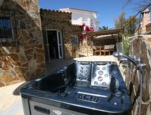 Sfeervol rijtjeshuis in Dénia met eigen whirlpool, vlakbij zee en golf - thumbnail 2
