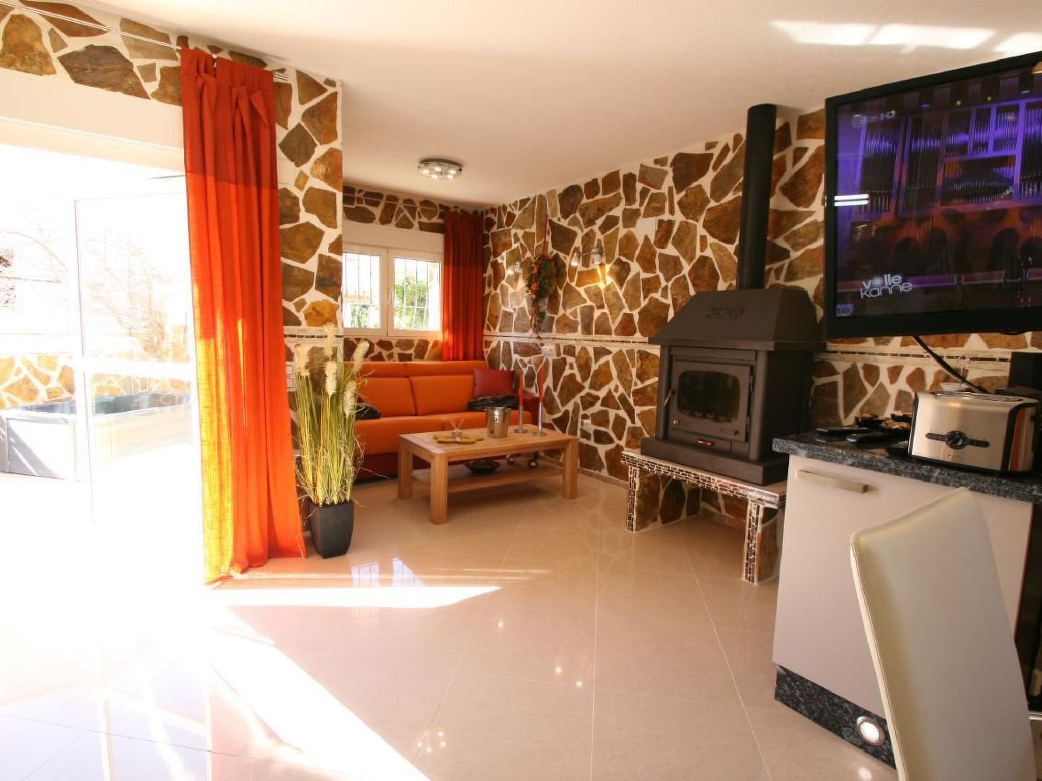 In Dénia mit Privatem Whirlpool-Image-tags.info