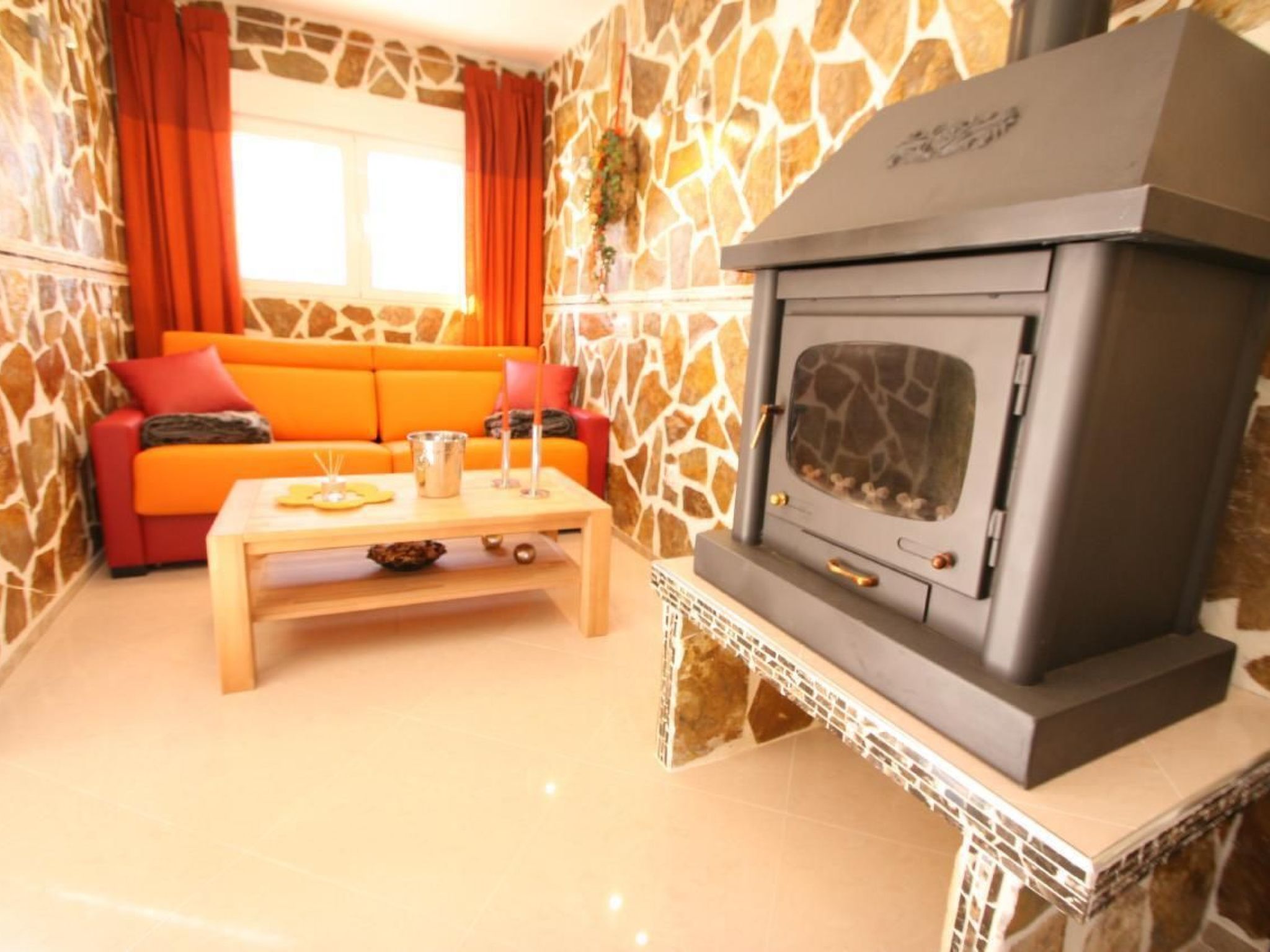 In Dénia mit Privatem Whirlpool-Image-tags.info