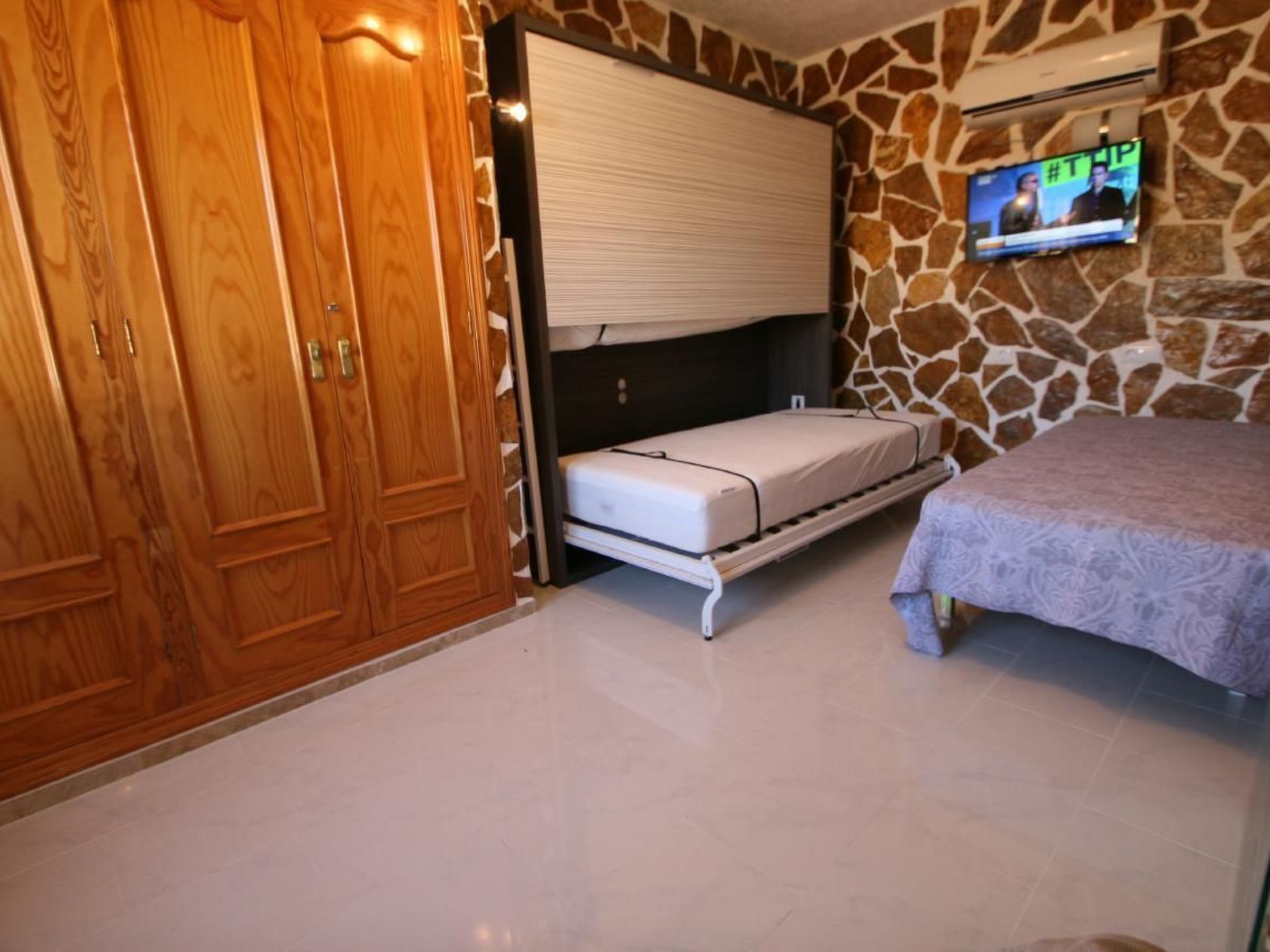 In Dénia mit Privatem Whirlpool-Image-tags.info