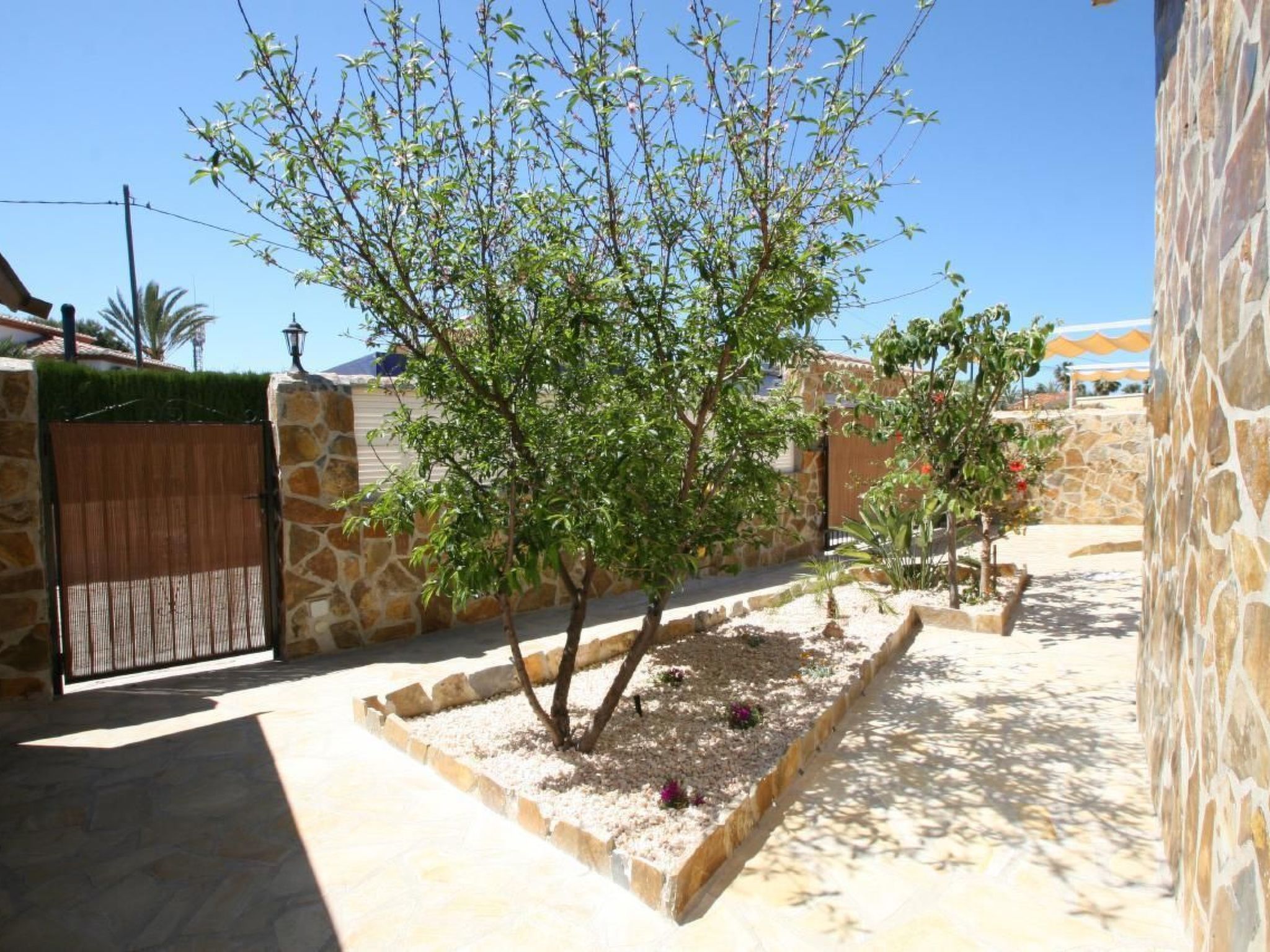 In Dénia mit Privatem Whirlpool-Image-tags.info