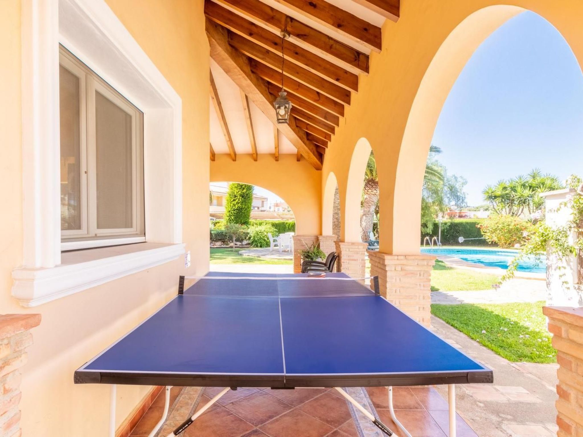 Haus mit privatem Pool, Garten und privatem Parkplatz-Binnen