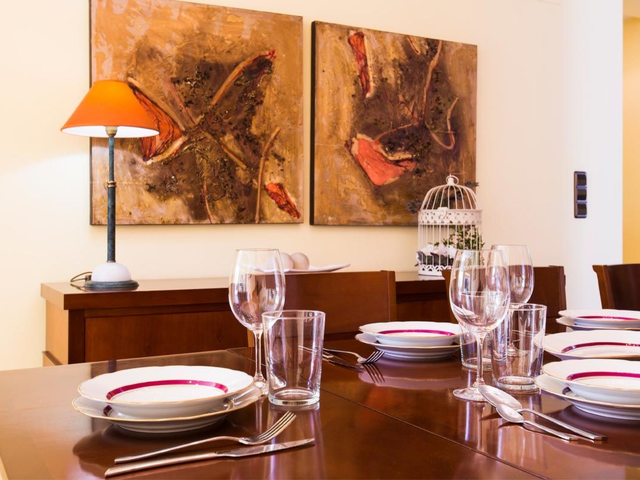 Haus mit privatem Pool, Garten und privatem Parkplatz-Binnen