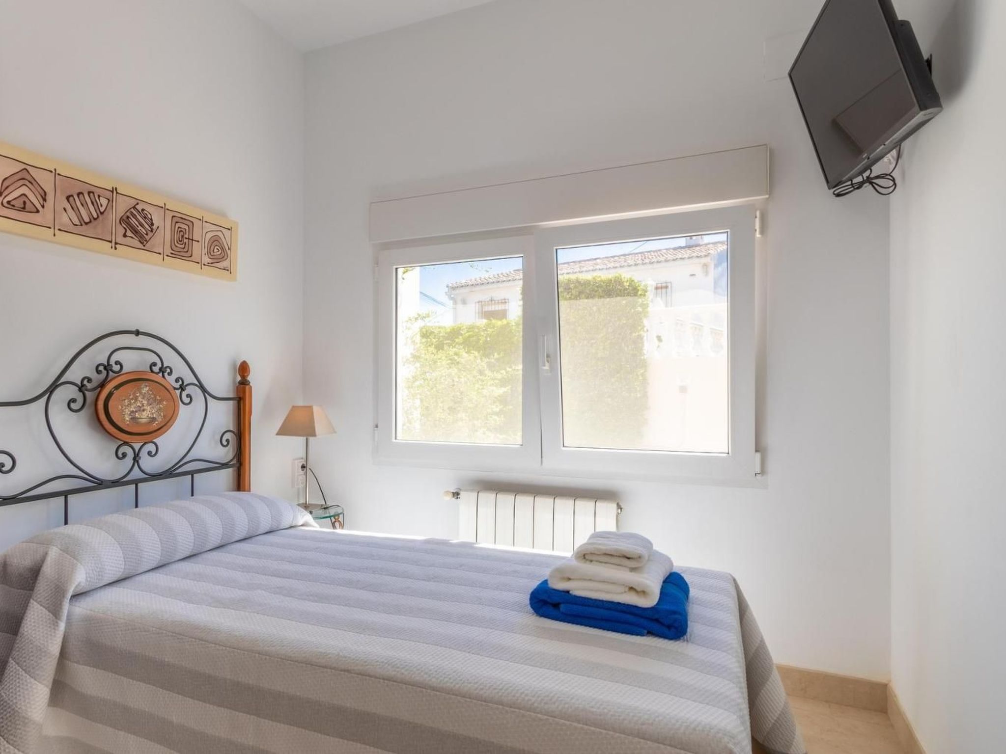 Haus mit privatem Pool, Garten und privatem Parkplatz-Binnen