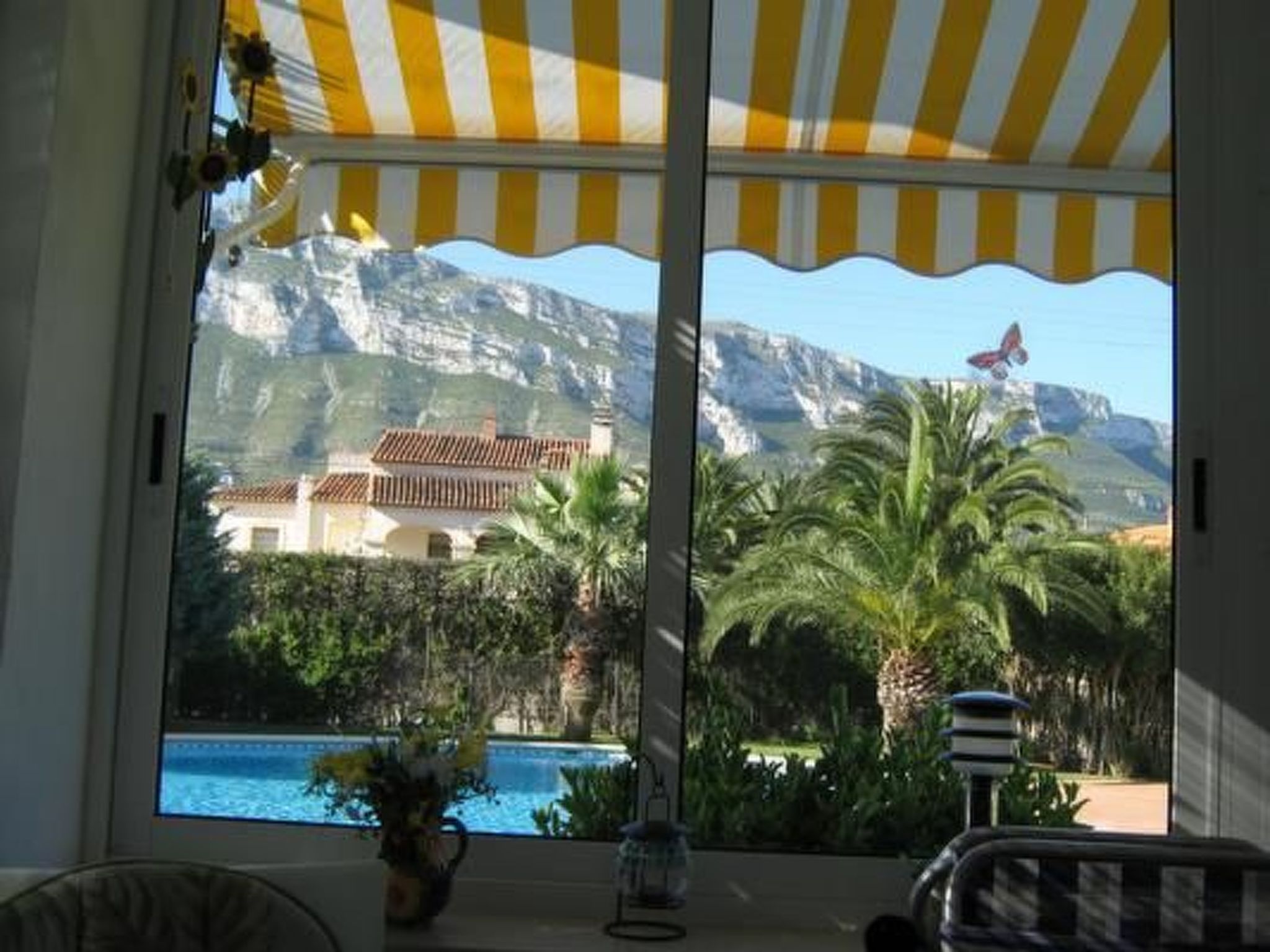 Wohnung mit Pool, Garten, Terrasse in Strandnähe-Dehors