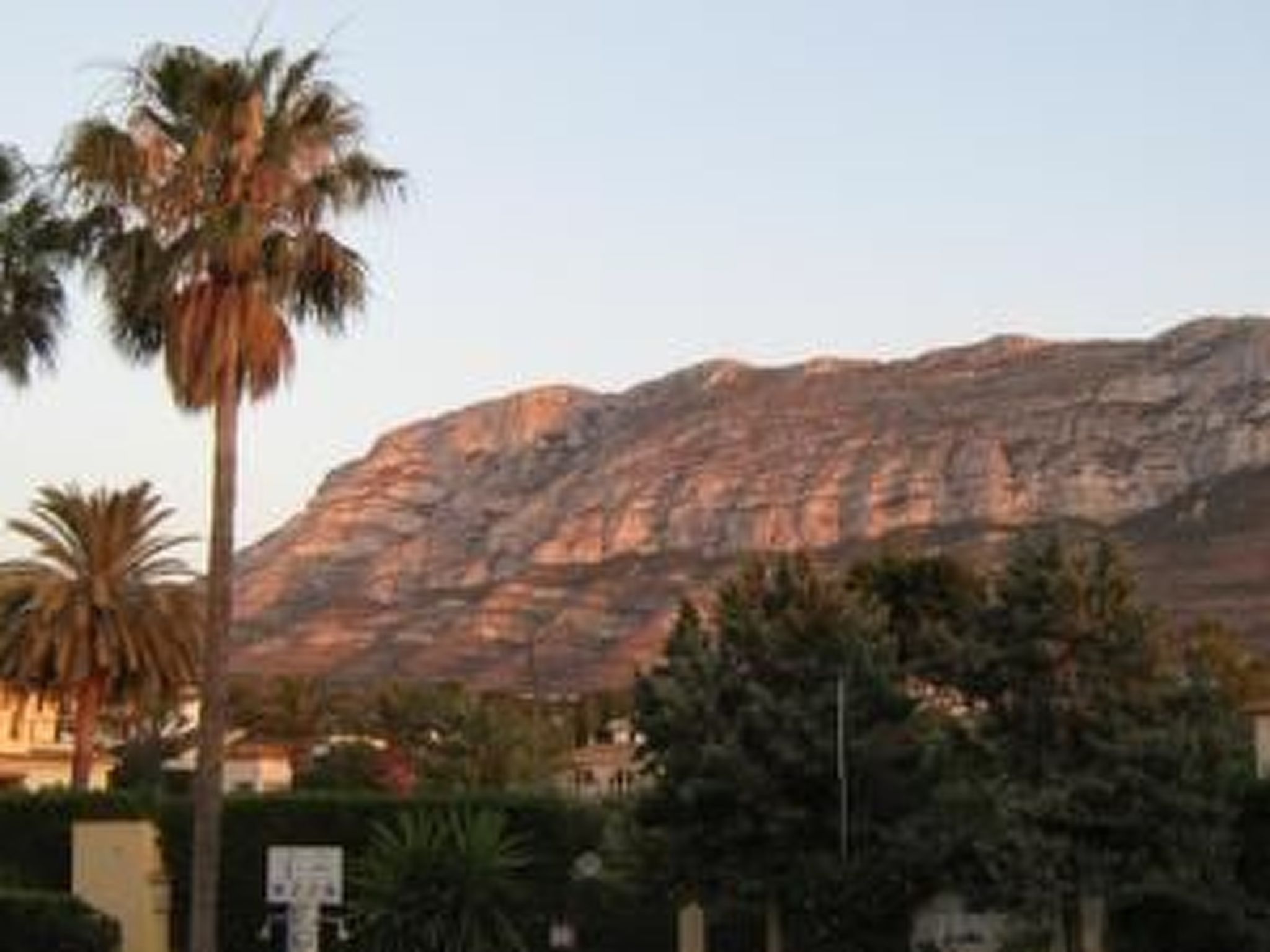 Wohnung mit Pool, Garten, Terrasse in Strandnähe-Dehors