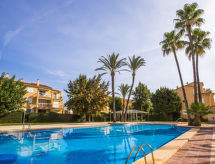 Heerlijk appartement aan zee in Dénia met zwembad, vlakbij Playa de Les Marines - thumbnail 1
