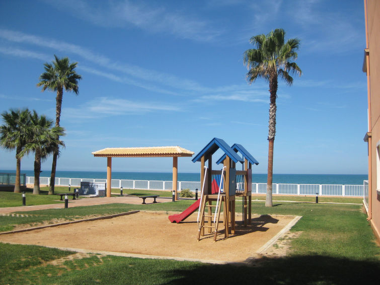 Search and Stay, undefined in undefined. Gallery position 1