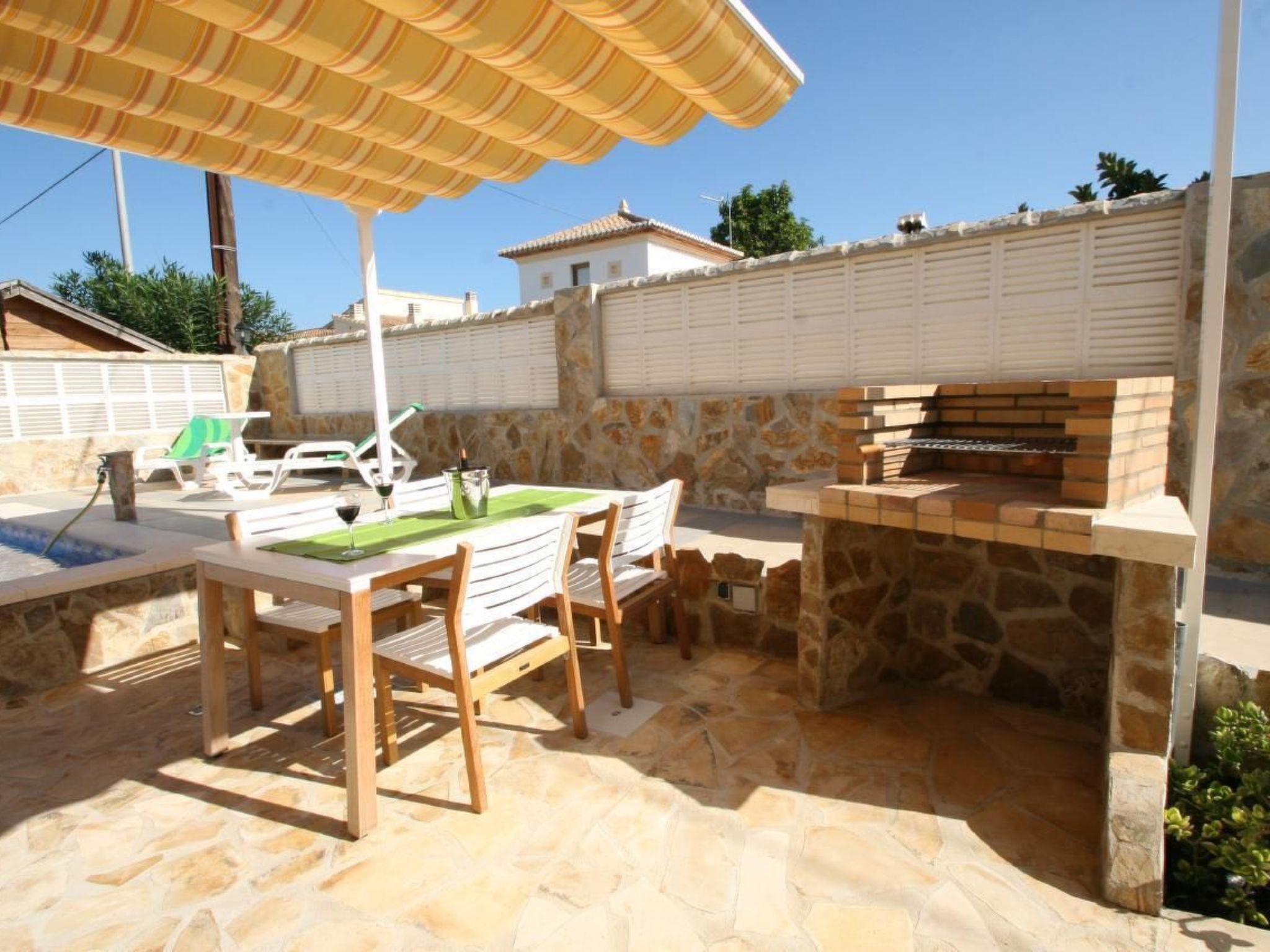 Wunderschöne Villa in Dénia mit privatem Pool-Image-tags.info