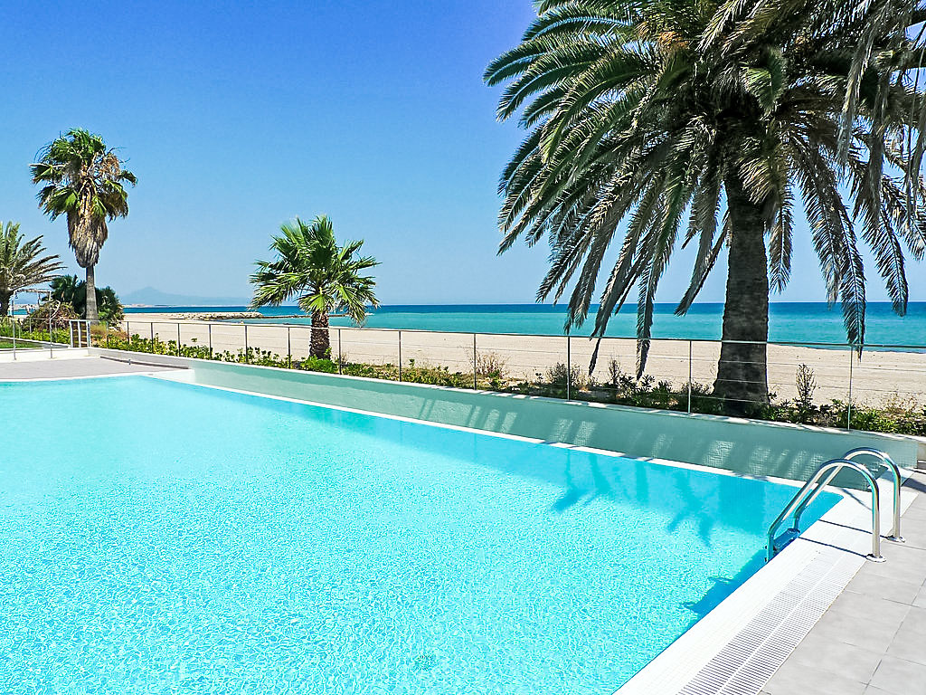 Marenia — Outdoor
