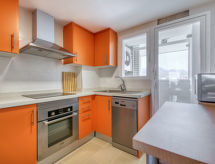 Luxe appartement aan zee in Dénia met zwembad, op 30 meter van het strand - thumbnail 5