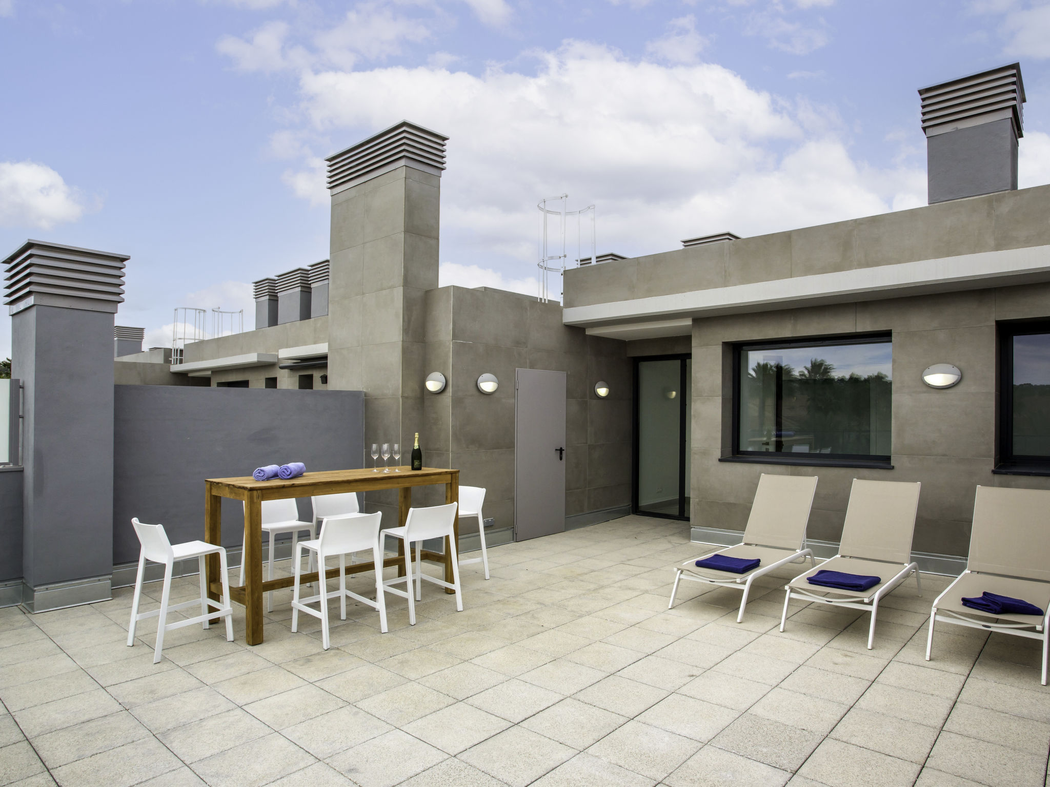 Photo of Golden Ray Duplex