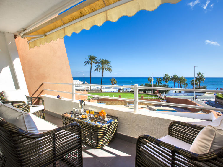 Zeezicht en luxe in appartement Deltamar in Jávea in Jávea