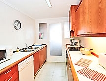Sorolla: Ruim appartement op 100 meter van het zandstrand van Jávea - thumbnail 4