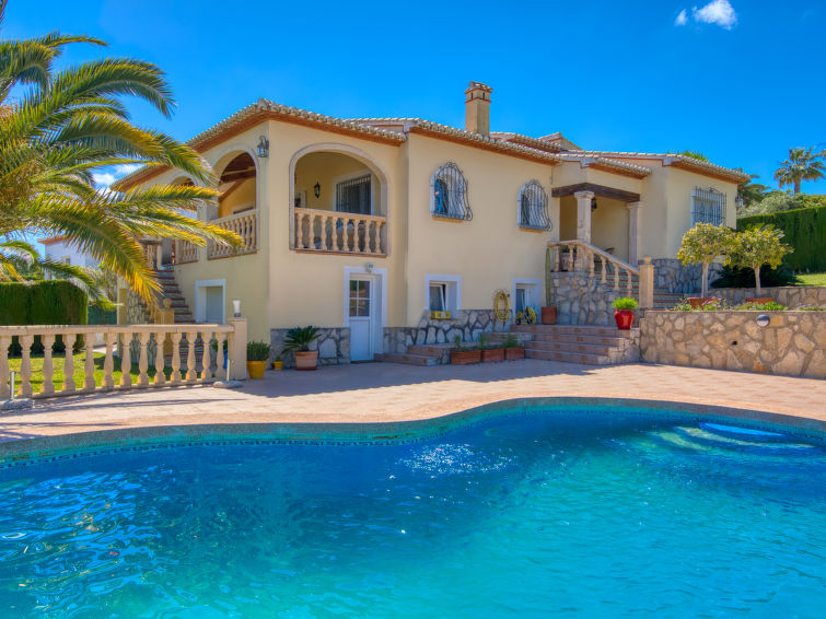 Privézwembad en rust in Villa Meena in Jávea in Jávea