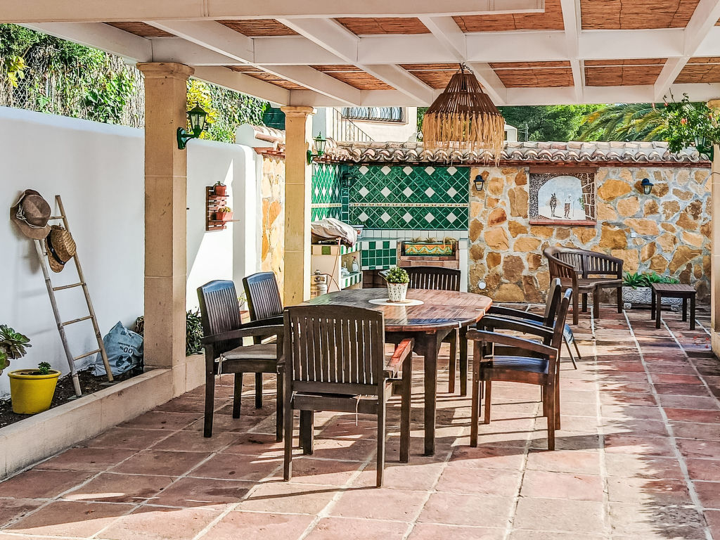 Montego — Terrace