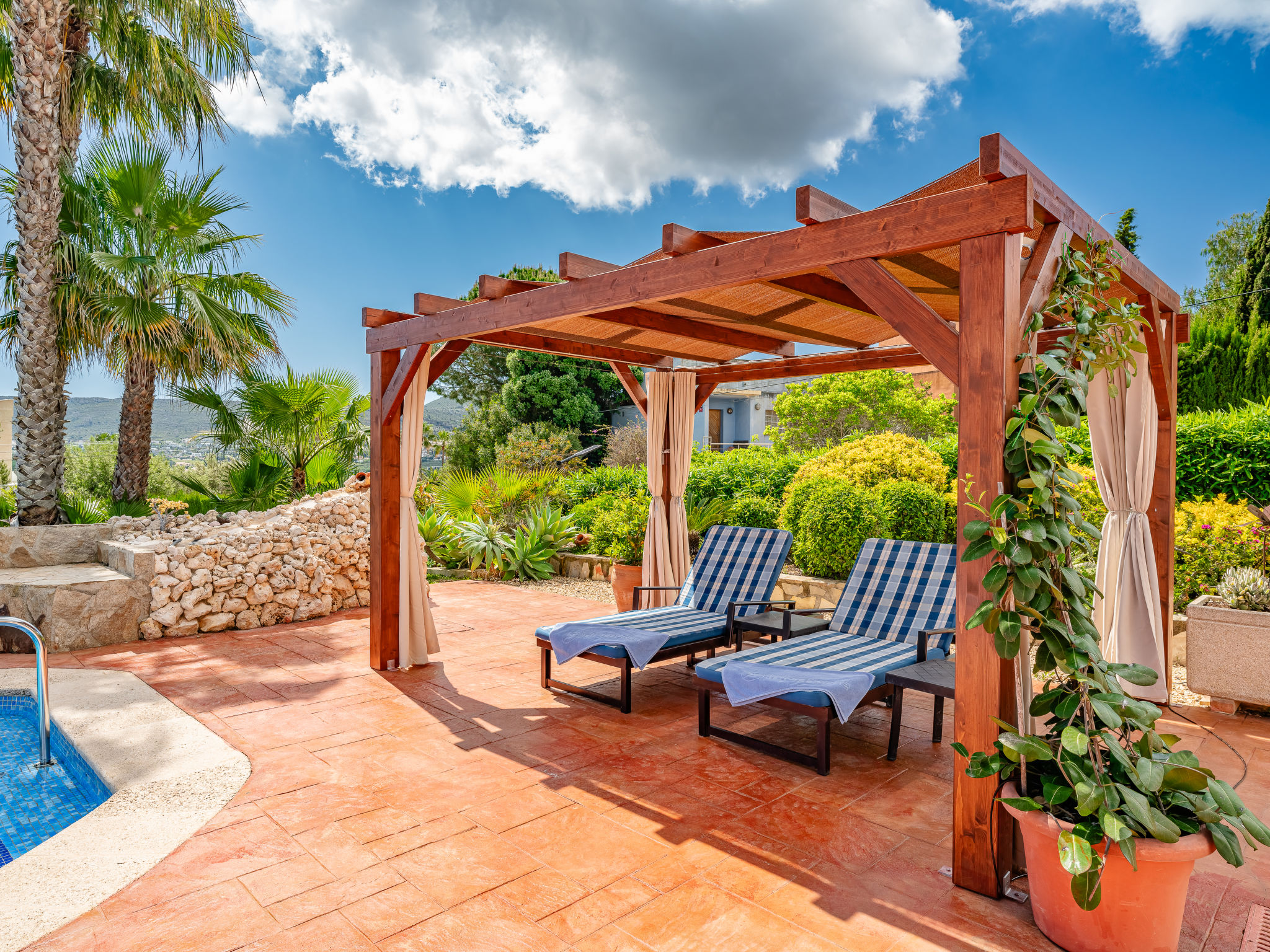 Casa Carma-Outside