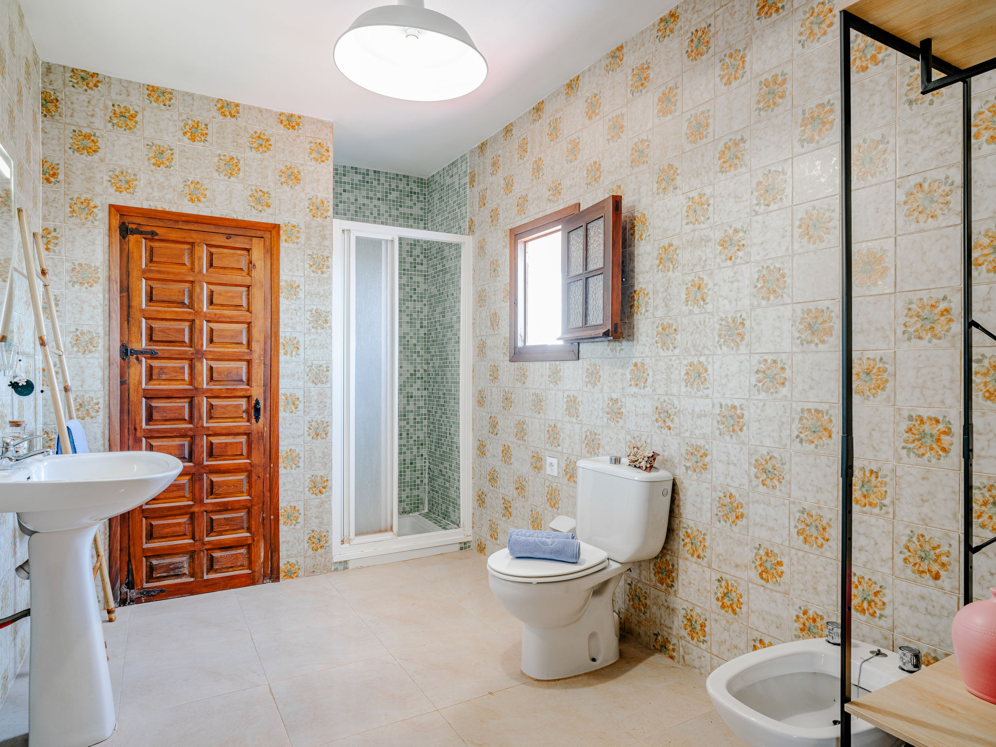 Photo of Javea Beauty