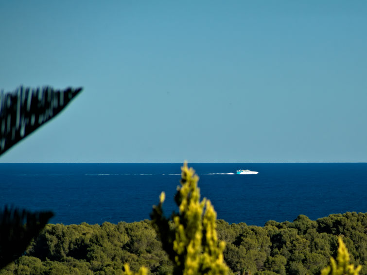 Photo of Chill Out on the Sea