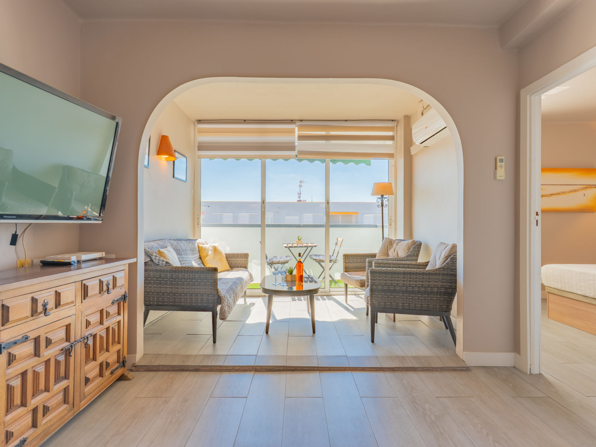 L'Ancora — Living Room (5 of 25)
