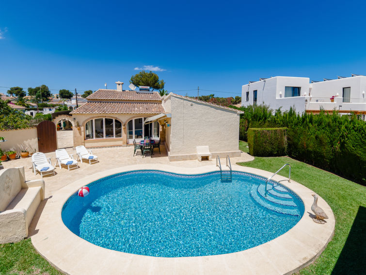 Search and Stay destination Costa Nova, VC - Spain from AU$ 486. Casa Claudia