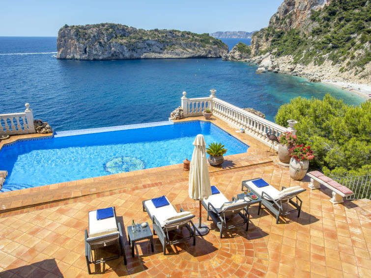 Villa El Paraiso al Mar Ambolo Villa in Javea