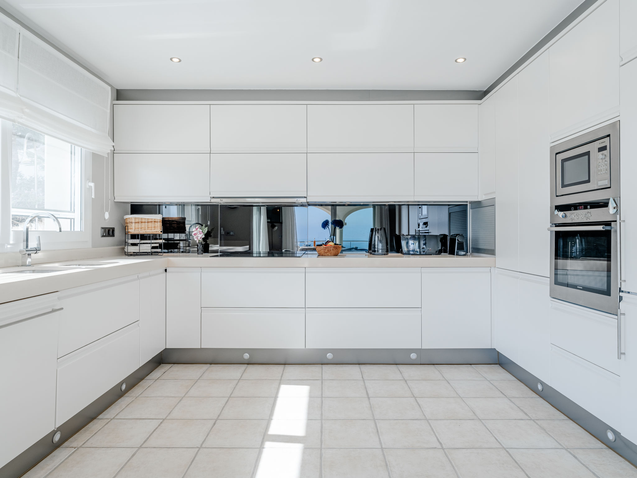 Photo of Tintorera Mar Azul