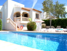 Vrijstaande bungalow met privézwembad nabij zee in Jávea - thumbnail 1