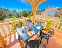Vrijstaande bungalow met privézwembad nabij zee in Jávea - thumbnail 2