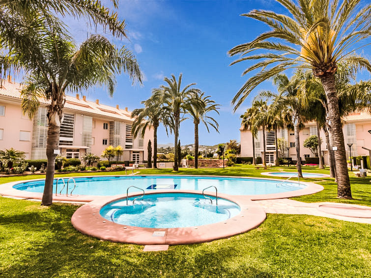 Search and Stay destination Platja de L'arenal, VC - Spain from AU$ 380. Golden Gardens