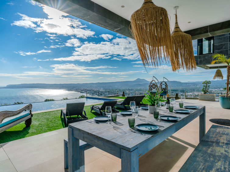 10-persoons luxe villa Bali Infinity Plus in Jávea met whirlpool in Jávea