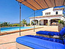 Maison Nostra