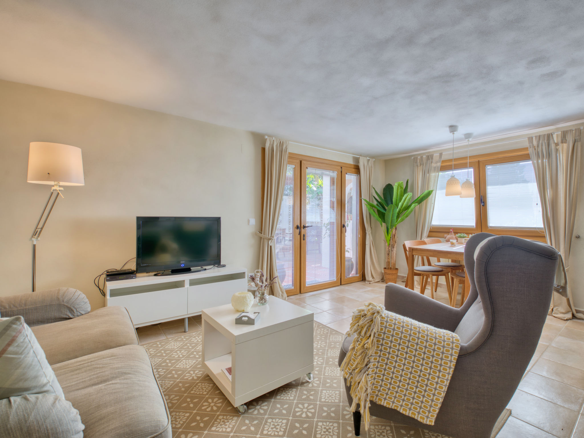 Photo of Petite Fleur