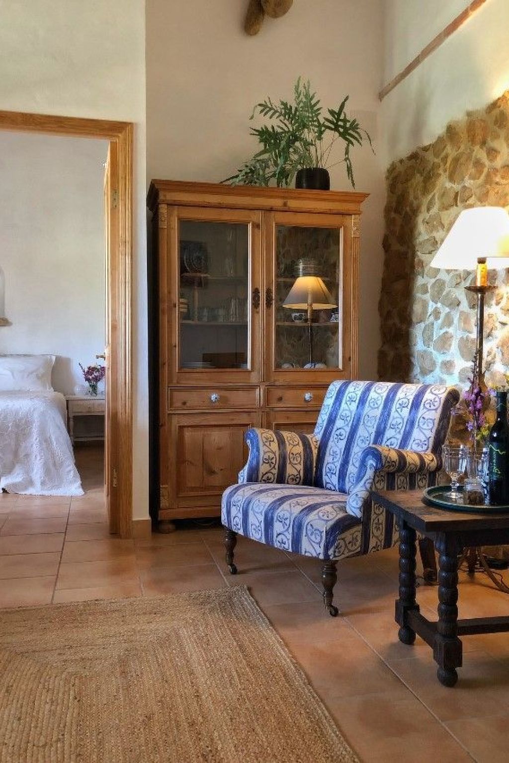 Leerstehendes Haus "Can Elisa"-Image-tags.info