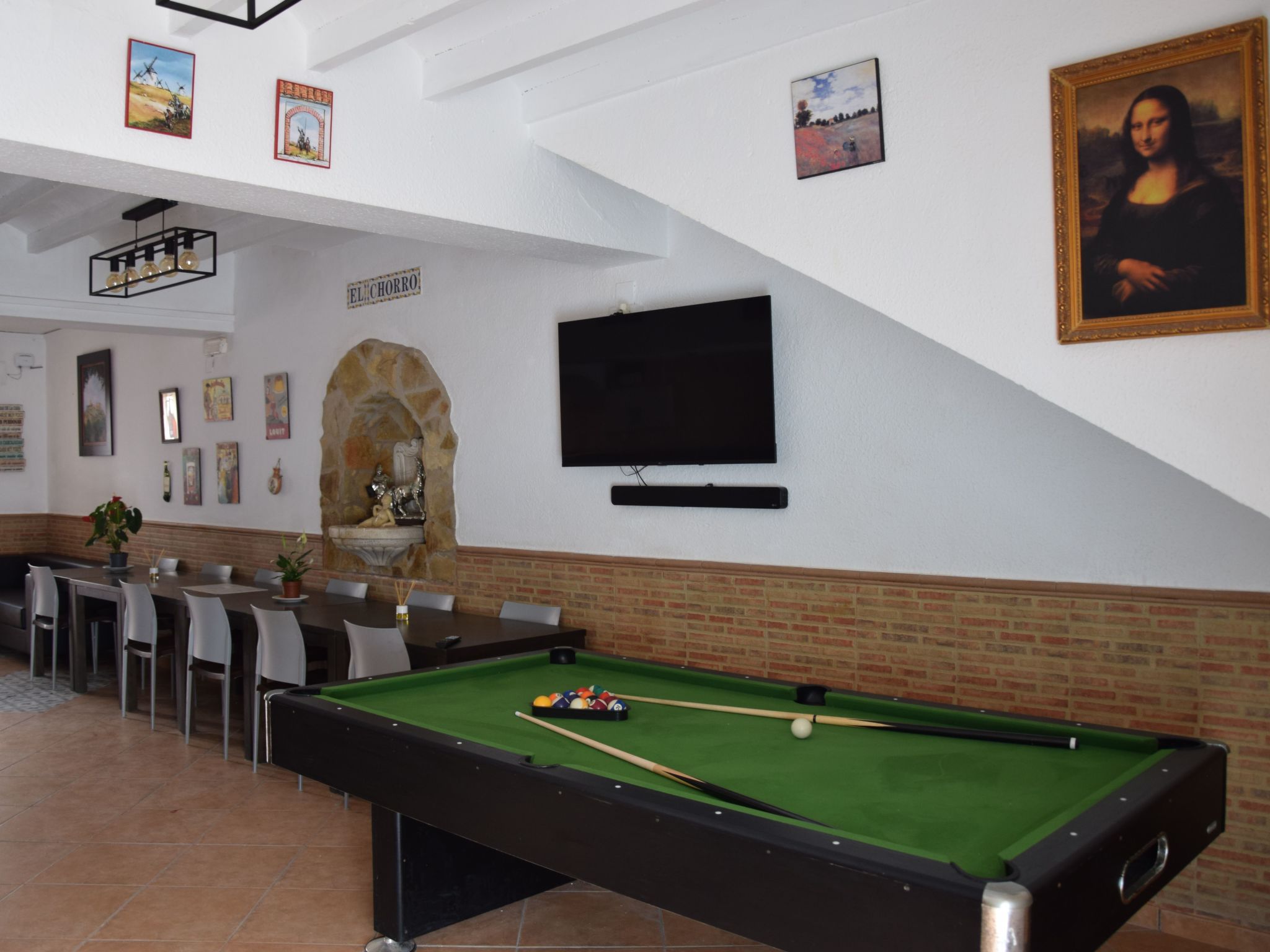 Chalet 'Casa El chorro' mit eigener Bar und Grill