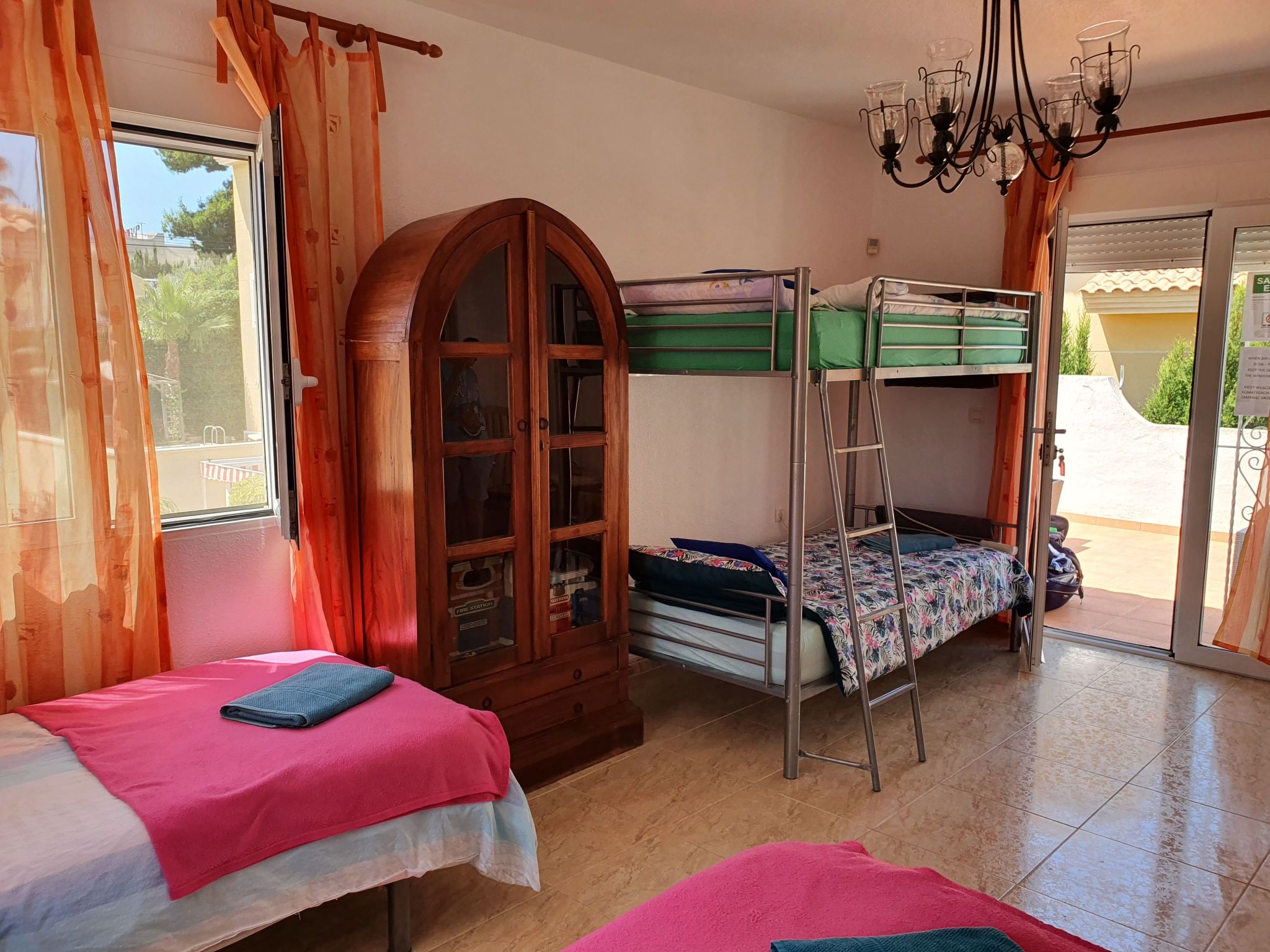 Villa Tres Suertes-Binnen