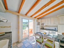 Vrijstaand appartement aan zee in Calpe, 200m van strand Puerto Blanco - thumbnail 4