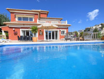 Vrijstaande villa Fleur met privézwembad op 600 meter van de zee in Calpe - thumbnail 1