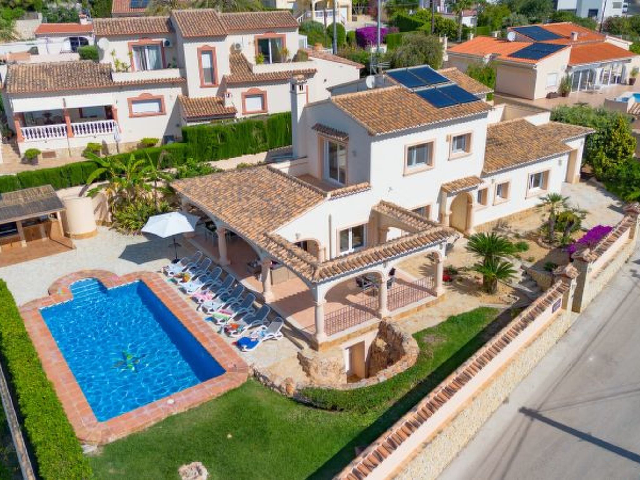 Photo of Villa Almendros - PlusHolidays