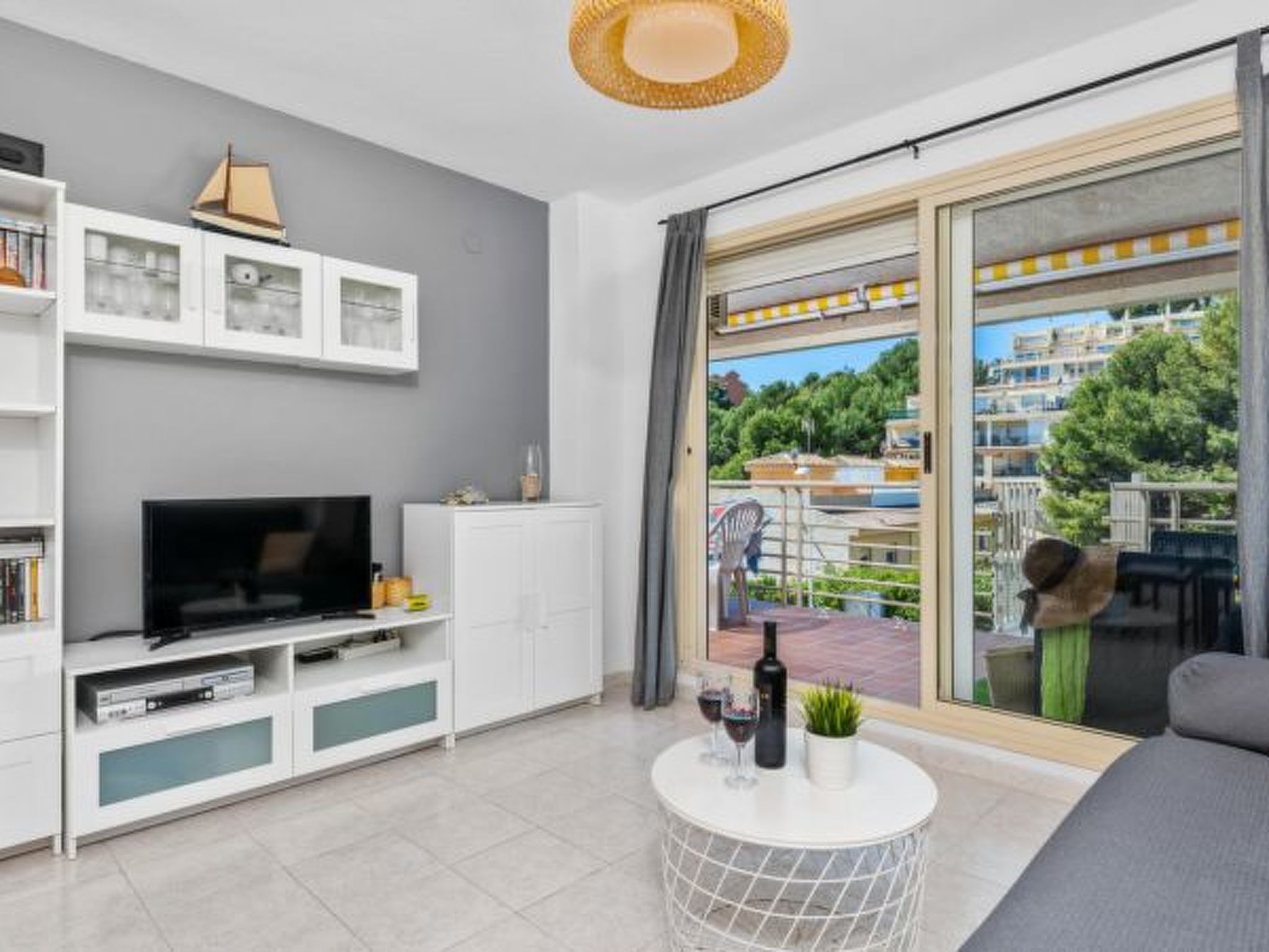 Photo of Apartamento Zeus 6 - PlusHolidays