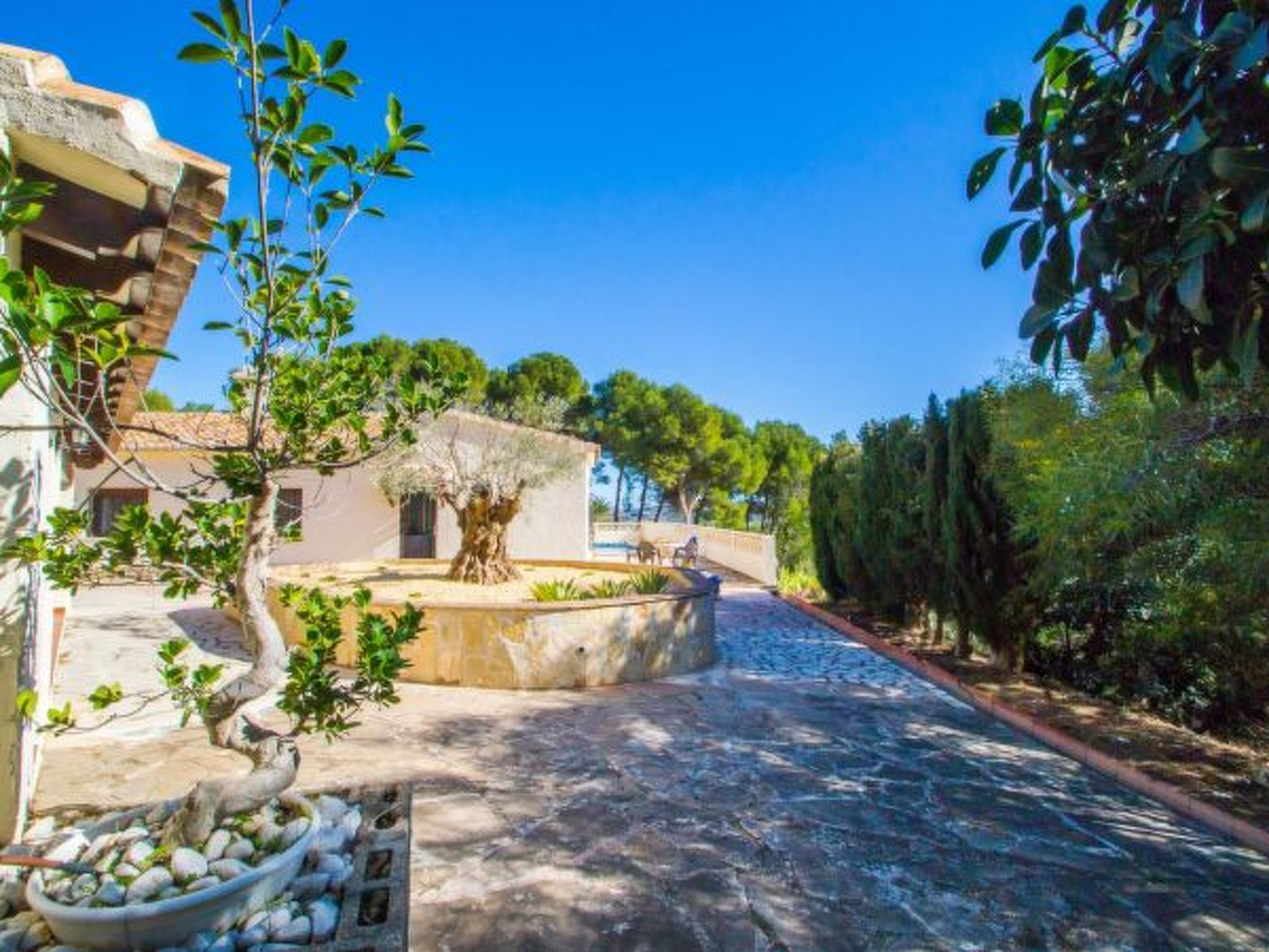 Photo of Villa Moskoa - PlusHolidays