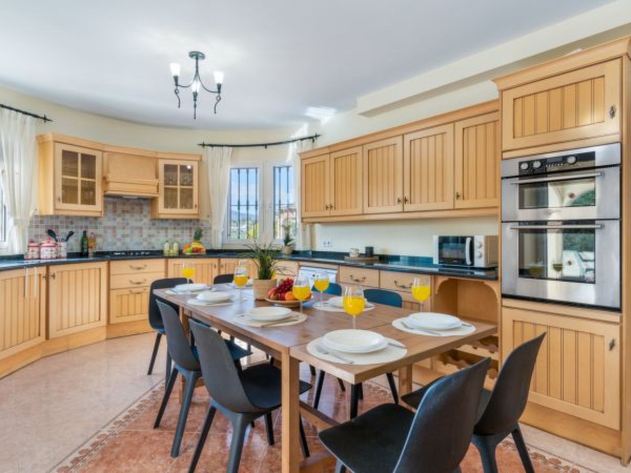 Photo of Villa Comodo - PlusHolidays